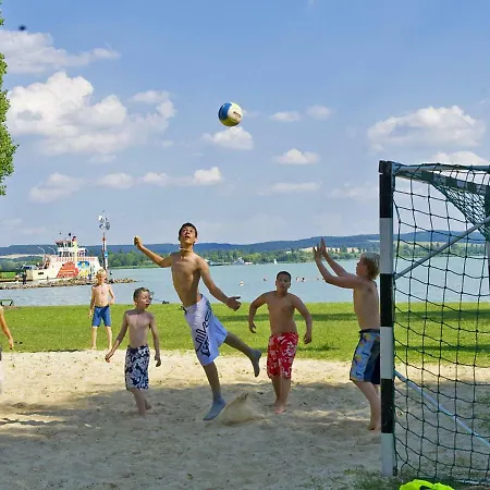 Holiday Club Tihany-2 Case de vacanță *